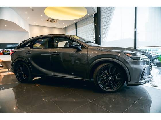 LEXUS RX 500h 2.4 TURBO DUAL VVT-I HYBRID F-SPORT AWD AUTOMÁTICO LEXUS RX 500h 2.4 TURBO DUAL VVT-I HYBRID F-SPORT AWD AUTOMÁTICO